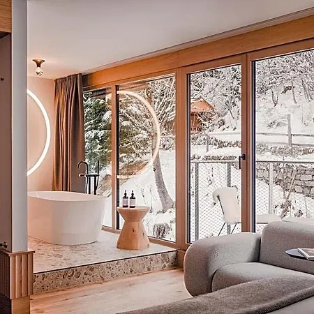 The Comodo Bad Gastein, A Member Of Design Hotell